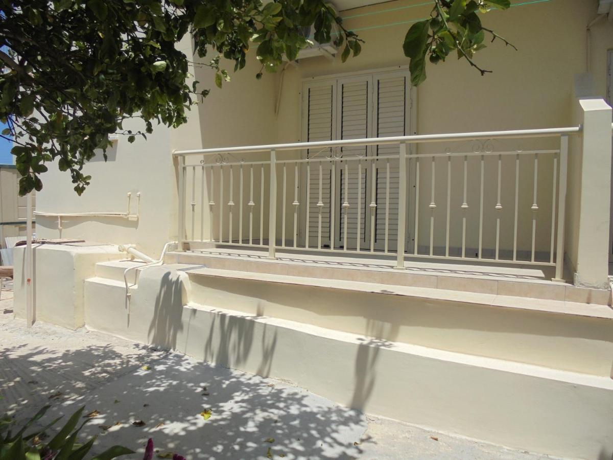 Niki Court Holiday Apartments Paphos Exterior photo