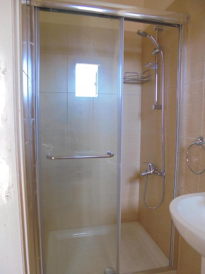 Niki Court Holiday Apartments Paphos Exterior photo